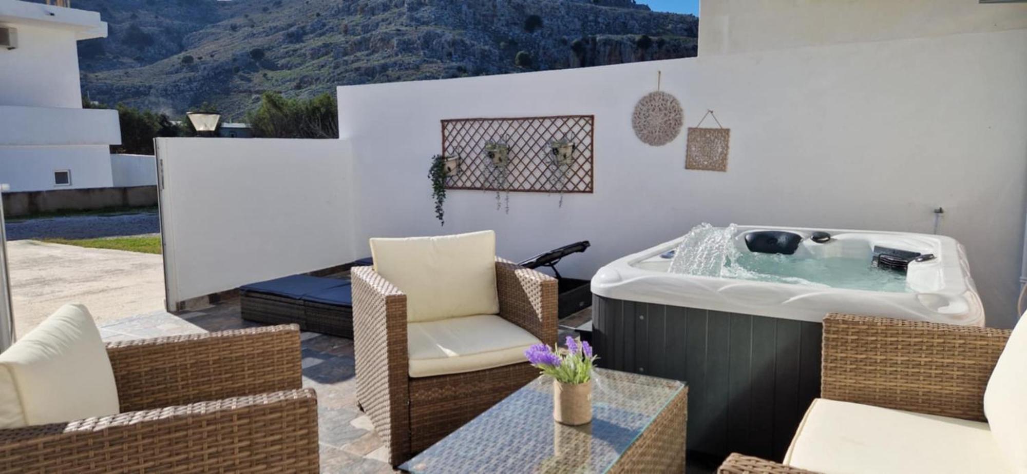 Appartamento Stergios With Private Jacuzzi Kolymbia